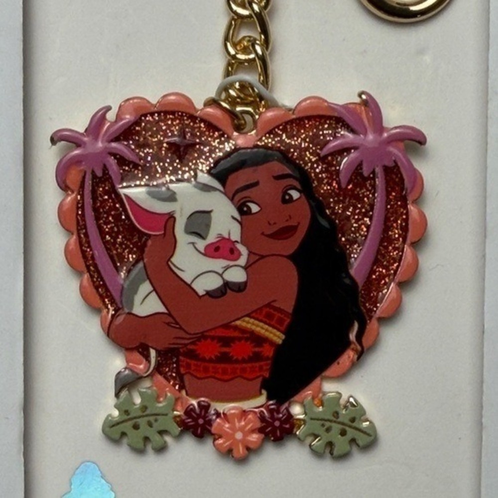 Disney Moana and Pua Heart Glitter Enamel Keychain Gold Tone New in Box